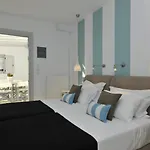Aparthotel Romantica Naousa (Paros)