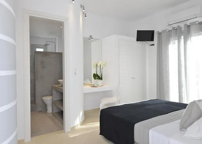 Romantica Aparthotel Naoussa