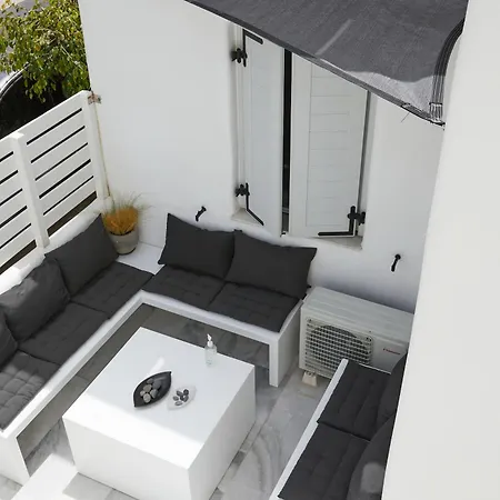 Romantica Aparthotel 4*