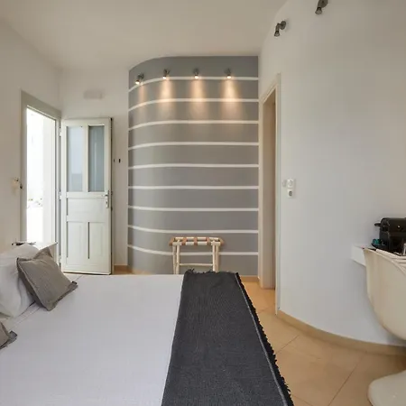 Aparthotel Romantica Naousa (Paros)