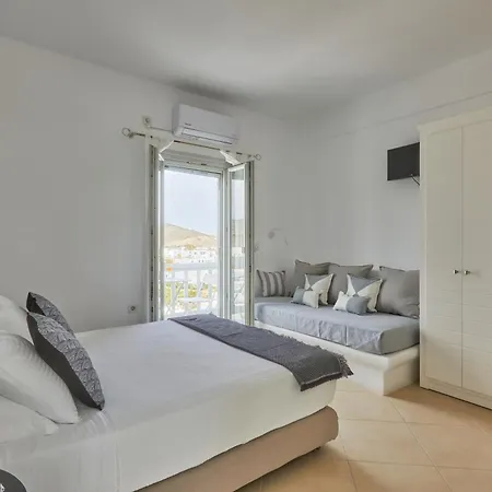 Romantica Aparthotel 4*