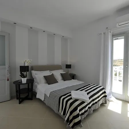 Romantica 4* Naousa (Paros)