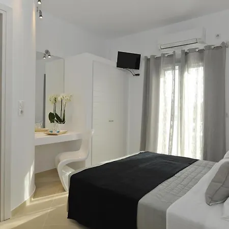 Romantica 4* Naousa (Paros)