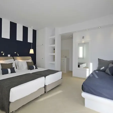Romantica Aparthotel Naousa (Paros)