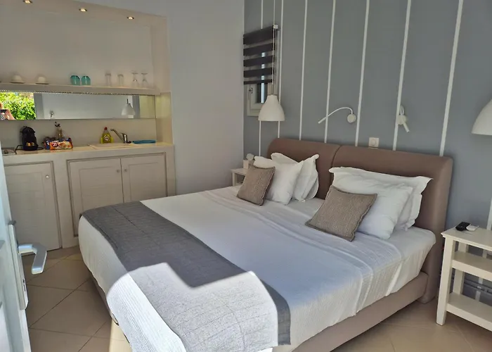 Romantica Νάουσα